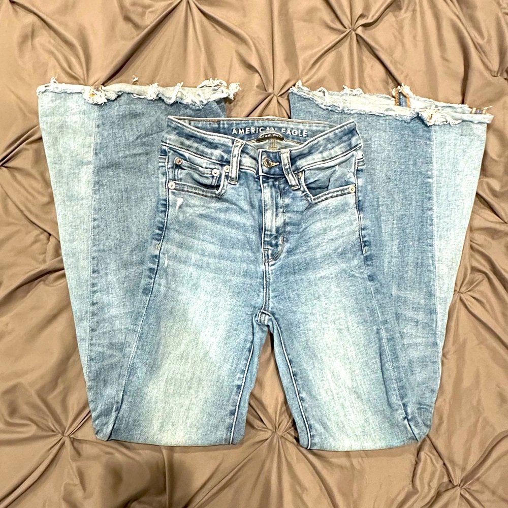 Women’s American Eagle Next Level Stretch Flare Jeans - 00 Short